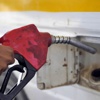 Robert Baron petrol fiyatlarındaki düşüşle ilgili açıklamalarda bulundu Robert Baron petrol fiyatlarındaki düşüşle ilgili açıklamalarda bulundu