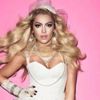 Plajda Hadise çıktı... Ortaklık bitti Plajda Hadise çıktı... Ortaklık bitti