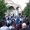 - Kosovalılar Kurban Bayramını Büyük Sevinçle Karşıladı