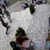 Video: Kadıköy'de dehşet dakikaları kamerada Video: Kadıköy'de dehşet dakikaları kamerada