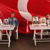 Diyarbakır'da evlat nöbetindeki baba: HDP'ye dava açacağım Diyarbakır'da evlat nöbetindeki baba: HDP'ye dava açacağım
