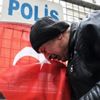 İdlib'deki saldırı Rusya'nın İstanbul Başkonsolosluğu önünde protesto edildi İdlib'deki saldırı Rusya'nın İstanbul Başkonsolosluğu önünde protesto edildi