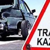 Otomobil, tramvay yolunda devrildi, 1 yaralı