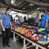 Bursa nın ilk çiftçi pazarı açıldı Bursa nın ilk çiftçi pazarı açıldı