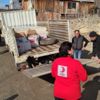 Türk Kızılayı'ndan evi yanan aileye yardım Türk Kızılayı'ndan evi yanan aileye yardım