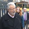 Metin Akpınar imzaya geldi Metin Akpınar imzaya geldi