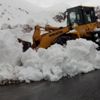 Van-Bahçesaray karayoluna çığ düştü Van-Bahçesaray karayoluna çığ düştü