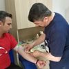 Aynı kişiyi 3 günde üç kez kene ısırdı Aynı kişiyi 3 günde üç kez kene ısırdı