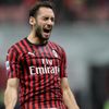 Milan da Hakan Çalhanoğlu kararı!