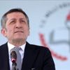Bakan Selçuk: Tüm imkanlarımızla çocuklarımızın yanında ...