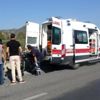 Lastiği patlayan yolcu minibüsü şarampole yuvarlandı: ... Lastiği patlayan yolcu minibüsü şarampole yuvarlandı: ...