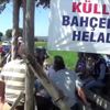ÇANAKKALE YOL KENARINDAKİ TARLASINDA YETİŞEN ÜRÜNLERİ ... ÇANAKKALE YOL KENARINDAKİ TARLASINDA YETİŞEN ÜRÜNLERİ ...