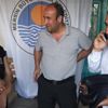 İçerisinde yüklü para bulunan çantasını mezarlıkta düşürdü İçerisinde yüklü para bulunan çantasını mezarlıkta düşürdü