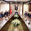 Adliyede mesai yapıp hâkimlere 'verecekleri kararları' tebliğ ediyorlar! Adliyede mesai yapıp hâkimlere 'verecekleri kararları' tebliğ ediyorlar!