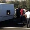 Yolda yolcu midibüsü devrildi: 17 yaralı Yolda yolcu midibüsü devrildi: 17 yaralı