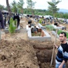 Mezarlar sular altında