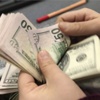 Dolar iç piyasada 2,32'yi aştı Dolar iç piyasada 2,32'yi aştı