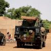 Mali'de orduya yönelik saldırılarda 9 kişi öldü Mali'de orduya yönelik saldırılarda 9 kişi öldü
