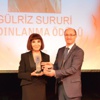 Gülriz Sururi’ye Aydınlanma Ödülü verildi