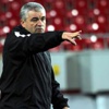 Rıza Çalımbay'dan Beşiktaş açıklaması Rıza Çalımbay'dan Beşiktaş açıklaması