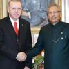 Pakistan Cumhurbaşkanı ve Başbakanından Pakistan Milli Günü mesajı Pakistan Cumhurbaşkanı ve Başbakanından Pakistan Milli Günü mesajı