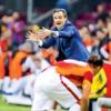 Galatasaray camiası artık Prandelli'ye inanmıyor Galatasaray camiası artık Prandelli'ye inanmıyor