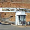 Munzur Üniversitesi’nde görev yapan akademisyenler Birlik ve Ensar’da şube başkanı: Dinci vakıflar yuvalandı Munzur Üniversitesi’nde görev yapan akademisyenler Birlik ve Ensar’da şube başkanı: Dinci vakıflar yuvalandı