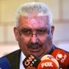 Yalçın: Daha kurulmadan parçalanmaya başladılar