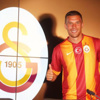 50 milyonluk Podolski zaman istedi 50 milyonluk Podolski zaman istedi