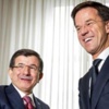 Davutoğlu'ndan 'Suriye'ye müdahale' sinyali Davutoğlu'ndan 'Suriye'ye müdahale' sinyali