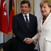 Başbakan Davutoğlu Merkel'le görüştü