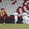 Galatasaray Antalya'da galibiyeti son dakikalarda kaçırdı Galatasaray Antalya'da galibiyeti son dakikalarda kaçırdı