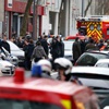 Paris’in doğusunda bir markete saldırı
