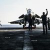 Fransız savaş uçakları Endonezya'ya indi Fransız savaş uçakları Endonezya'ya indi