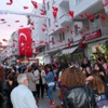 Mahalleliden örnek '23 Nisan' kutlaması Mahalleliden örnek '23 Nisan' kutlaması