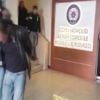 Göçmen Kaçakçılığı yapan 3 kişi tutuklandı Göçmen Kaçakçılığı yapan 3 kişi tutuklandı