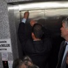 Mehmet Müezzinoğlu asansörde kaldı Mehmet Müezzinoğlu asansörde kaldı