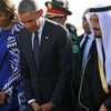 Beyaz Saray, Riyad'da başörtüsü takmayan Michelle Obama'yı savundu Beyaz Saray, Riyad'da başörtüsü takmayan Michelle Obama'yı savundu