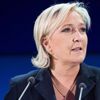 Aşırı sağcı Le Pen milletvekili adaylığını açıkladı Aşırı sağcı Le Pen milletvekili adaylığını açıkladı