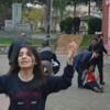 İsteğini yerine getirmeyen öğretmenini dövdüler