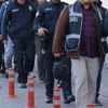 İzmir merkezli 30 hücre evine yönelik düzenlenen FETÖ operasyonunda flaş gelişme İzmir merkezli 30 hücre evine yönelik düzenlenen FETÖ operasyonunda flaş gelişme