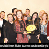 ‘Pırlanta’ Demet’e Altın Plak getirdi