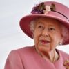 Kraliçe Elizabeth kraliyet tarihinde ilk kez Buckingham Sarayı'nda piknik izni verdi