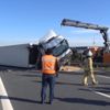 TEM otoyolunda TIR devrildi TEM otoyolunda TIR devrildi