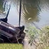 Nehir kenerında otomobilde erkek arkadaşıyla sevişen kadın hayatını kaybetti Nehir kenerında otomobilde erkek arkadaşıyla sevişen kadın hayatını kaybetti