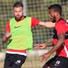 Antalyaspor Beşiktaş maçının taktiğini çalıştı Antalyaspor Beşiktaş maçının taktiğini çalıştı