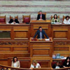 Yunan Parlemontosu kurtarma paketini onayladı Yunan Parlemontosu kurtarma paketini onayladı