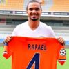 Başakşehir'de sürpriz ayrılık! Yıldız futbolcu Rafael'in sözleşmesi feshedildi