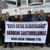 Bildiriye imza atan akademisyenlere destek Bildiriye imza atan akademisyenlere destek