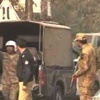 Taliban Pakistan'da okula saldırdı